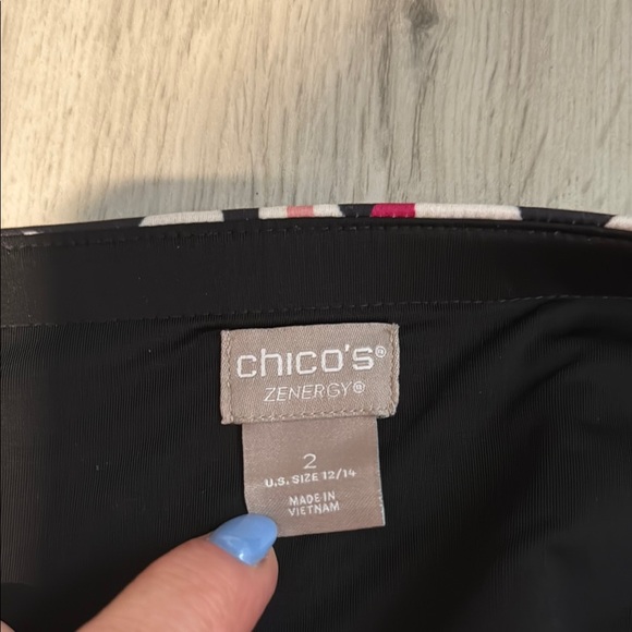 Chico’s Zenergy Leopard Print Exercise Leggings Size 2 in Chico’s - Picture 5 of 9